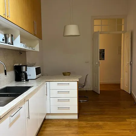 Private Comfortable In Chiado Habitación en casa particular